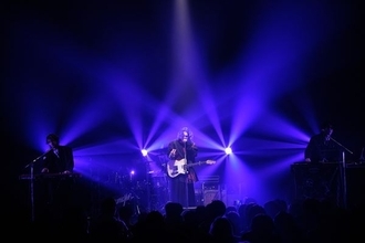 Dannie May、結成の地・渋谷で掴んだソールドアウト！熱狂の渦に巻き込んだツアーファイナルを徹底レポ、次なる舞台は悲願のZeppへ