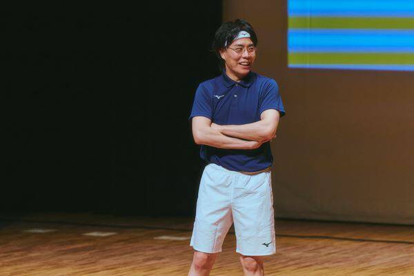 令和ロマン・くるまとダウ90000・蓮見がコントを披露！ ツーマンライブレポート