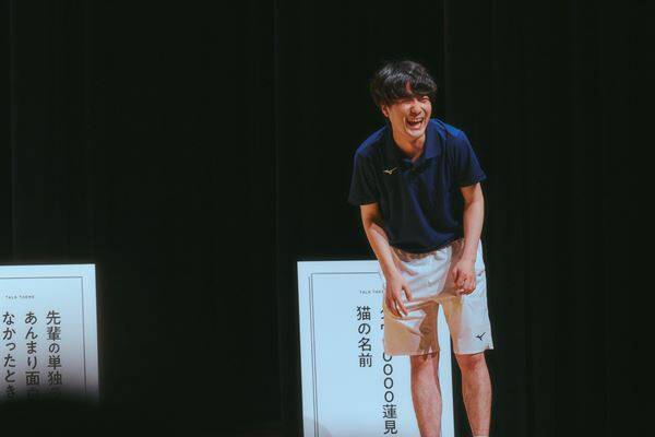 令和ロマン・くるまとダウ90000・蓮見がコントを披露！ ツーマンライブレポート