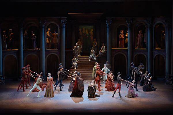 新国立劇場が2026/2027シーズン舞踊ラインアップを発表　開幕作品はチャップリン映画のバレエ化を世界初演