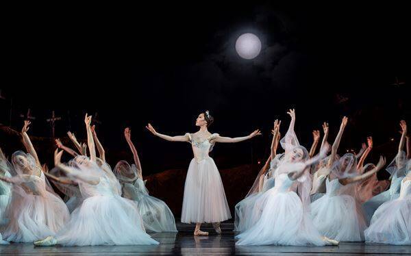 新国立劇場が2026/2027シーズン舞踊ラインアップを発表　開幕作品はチャップリン映画のバレエ化を世界初演