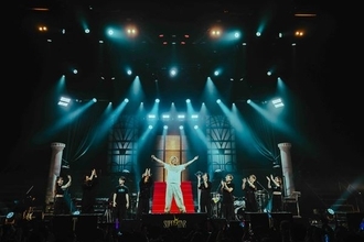手越祐也、全国9会場16公演のツアー完走　「諦めなかった人にチャンスが来る」HONEYYYへ届けた感謝と決意【オフィシャルレポート】