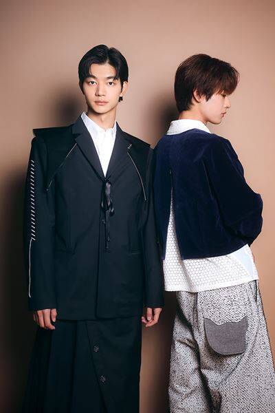 “ベランダで寝る「猫」と、安心すると喋り出す「犬」” 吉澤要人＆雨宮翔がお互いに名付けた、正反対な二人の意外な素顔。