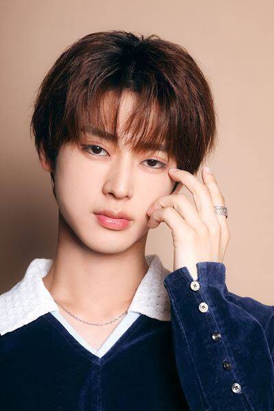 “ベランダで寝る「猫」と、安心すると喋り出す「犬」” 吉澤要人＆雨宮翔がお互いに名付けた、正反対な二人の意外な素顔。