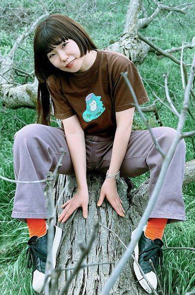 シアタートラム・ネクストジェネレーション、高橋萌登主宰のMWMWの新作を上演。「バキバキに踊ります」