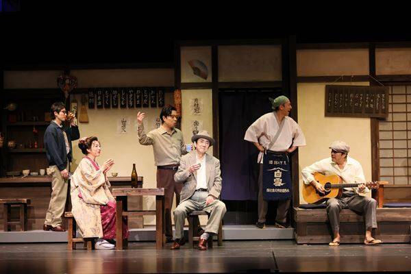 市村正親、パワーの源は「やっぱり肉」　歴史ある劇場で“エノケン”の半生を演じきる