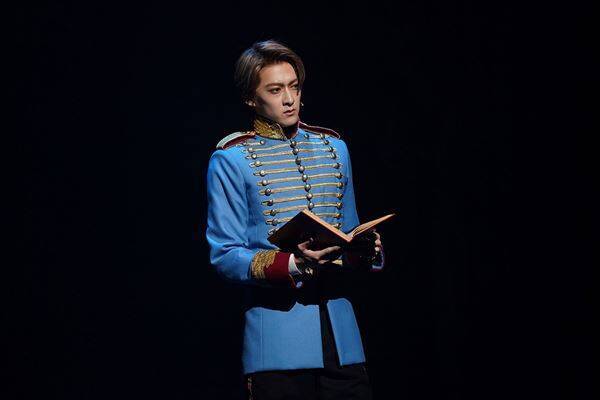 『エリザベート』25周年、新時代へ――望海風斗＆明日海りおが挑む“リアルな皇妃”