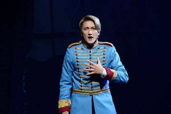 『エリザベート』25周年、新時代へ――望海風斗＆明日海りおが挑む“リアルな皇妃”