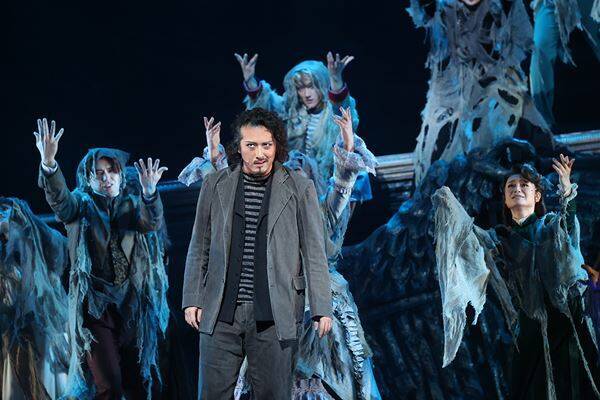 『エリザベート』25周年、新時代へ――望海風斗＆明日海りおが挑む“リアルな皇妃”