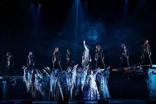 『エリザベート』25周年、新時代へ――望海風斗＆明日海りおが挑む“リアルな皇妃”