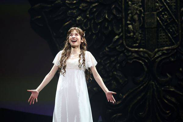 『エリザベート』25周年、新時代へ――望海風斗＆明日海りおが挑む“リアルな皇妃”