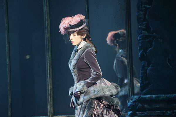 『エリザベート』25周年、新時代へ――望海風斗＆明日海りおが挑む“リアルな皇妃”