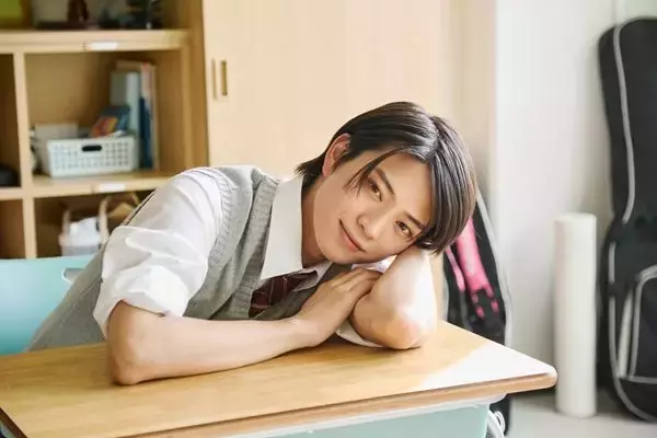 高橋恭平に岩瀬洋志がガチ告白!? 映画『山口くんはワルくない』片想いが弾ける新写真＆特別スポット公開