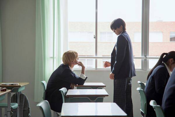高橋恭平に岩瀬洋志がガチ告白!? 映画『山口くんはワルくない』片想いが弾ける新写真＆特別スポット公開