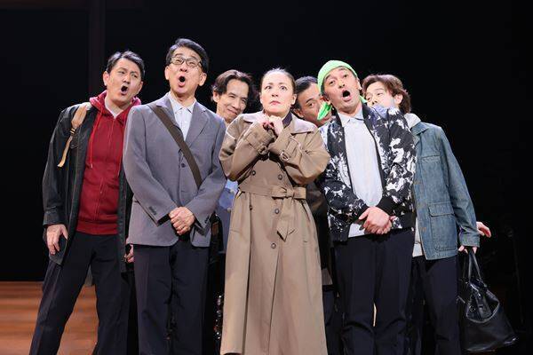 天海祐希、香取慎吾ら15名が100役以上を演じ分ける！ 三谷幸喜新作『新宿発8時15分』東京公演が開幕