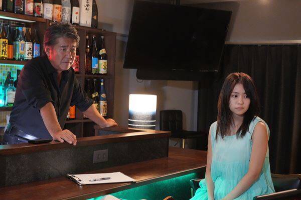 寺西拓人、初主演映画で魅せた“まなざしの演技”――『天文館探偵物語』で体現した人情と熱さ