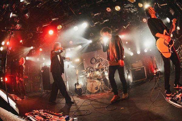【ライブレポート】9mm Parabellum Bullet×Ivy to Fraudulent Game、“次はバンドで”の約束が結んだ『Our Delight』