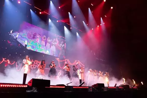 ＝LOVE、初のライブフィルム映画の本予告＆本ビジュアル＆場面写真公開