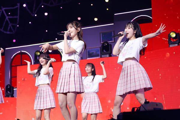 ＝LOVE、初のライブフィルム映画の本予告＆本ビジュアル＆場面写真公開