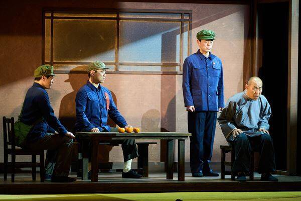 舞台『大地の子』開幕　井上芳雄・奈緒・上白石萌歌が挑む、壮絶なる人間ドラマ