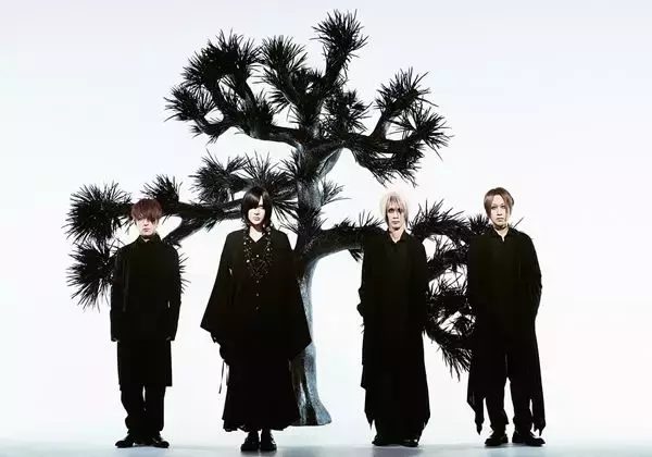 Plastic Treeの軌跡をたどる！ ビクター時代のMV17本を一挙フルサイズ公開