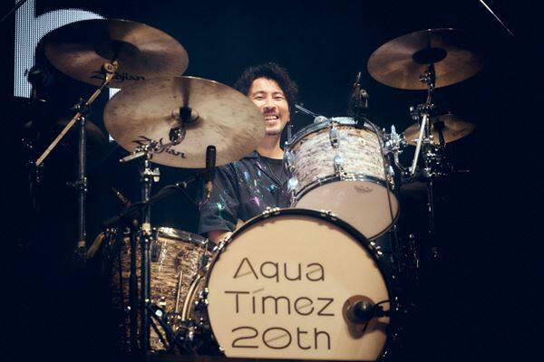 『Cross-stage Vol.1: Aqua Timez × TOMOO』に向けて「どの時代にも色褪せない音楽を作ってきたという自負は、多分メンバーもあると思う」(Aqua Timez)