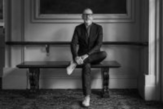 「ダンサーが最高のコンディションで披露できる2作品を」英国ロイヤル・バレエ団2026年日本公演芸術監督 ケヴィン・オヘアインタビュー