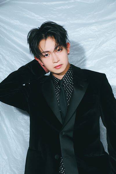 綱啓永を支えるハッピーマインド「困難なんて、なきゃないほどいい人生ですから」