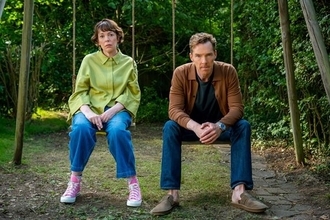 『ローズ家～崖っぷちの夫婦～』不満を明かしながらもユーモアあふれる本編映像公開