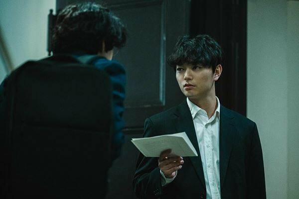 山田裕貴×佐藤二朗の競演！『爆弾』──この秋最もスリリングなサスペンス【おとなの映画ガイド】