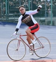 【平塚競輪・GPシリーズ】郡司浩平が初のグランプリ制覇　単騎で捲り一撃