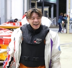 【ボートレース大村（ミッドナイト）一般】完全Vが見えた！56歳の大ベテラン井上恵一「むっちゃ出よる」機力も最高潮