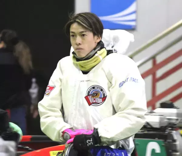 【ボートレース若松（ナイター）一般】地元エースの竹井貴史がSGレーサーにも負けじと気を吐く