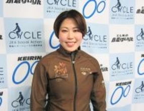 【小倉競輪（ミッドナイト）FⅡ】「これ以上は引けない」竹野百香が4番手並走を制して2角捲り快勝