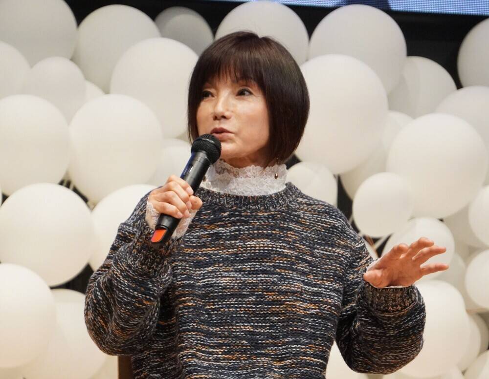 【とこなめボート・GⅠ周年記念】「起こされちゃった。気絶させておいて」　8月に引退したグレートマザーがあわや大惨事を軽妙なネタに転換／〝事故後の対応の要望〟が笑い呼ぶ／場内でトークショー