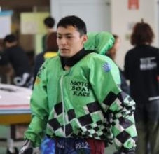 【ボートレース福岡・一般】オール2連対の篠崎仁志を新開航、前田滉が追走