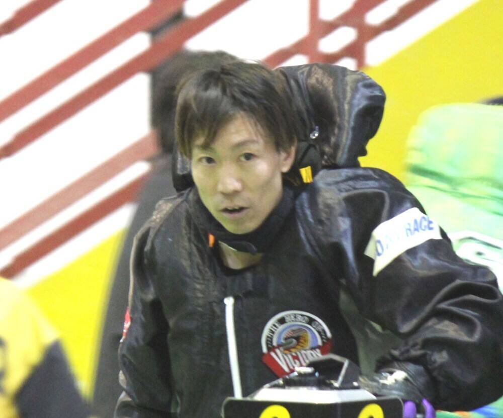 【ボートレース若松（ナイター）GⅠ周年記念】木下翔太が意表のイン取りを披露して今節初白星／機力も「全く不満はない」