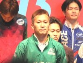【ボートレース若松（ナイター）GⅠ周年記念】大会連覇が懸かる西山貴浩は「また感動を味わいましょう」とファンの大声援に応えた