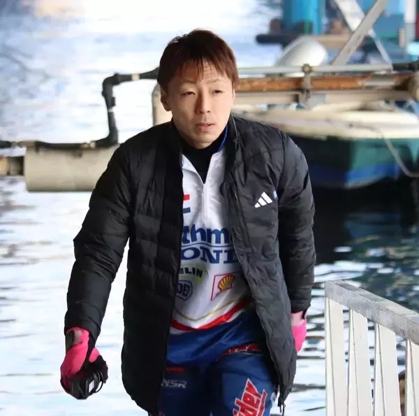 【ボートレース福岡・一般】青木玄太が初日ドリーム戦を2コース差しで快勝