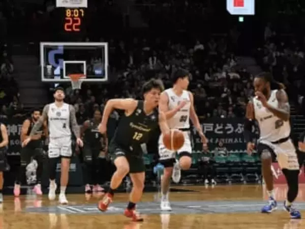 B2西地区で首位快走、神戸ストークス　難敵くだして20勝目　平日ホームに6千人超「うれしい限り」