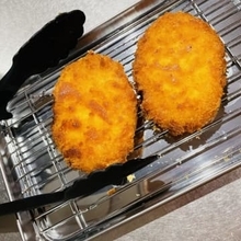 いまとは少し違う『昭和の外食』　回転寿司、レストラン…変遷を追う　「ごほうびコロッケ」の話題も