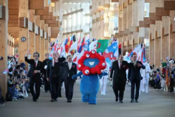 大阪・関西万博、経済効果3.6兆円！黒字最大370億円に“上振れ”  ミャクミャク人気が底上げ…