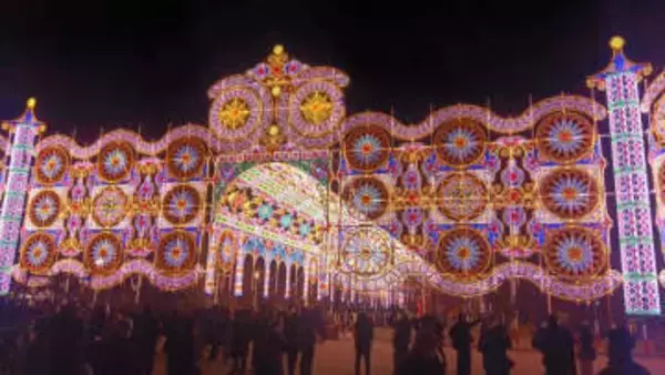 「海を望む宮殿」など展開　神戸ルミナリエ、有料エリア前売り中　2026年1月30日～2月8日