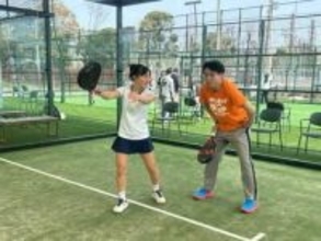 【初体験レポート】“終わらないラリー”に驚き　兵庫・尼崎の国内最大級拠点でパデルに挑戦
