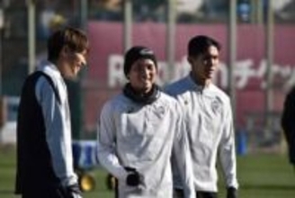 王座奪還目指すJ1神戸　新シーズンの陣容を発表　柏DFジエゴを獲得　元清水監督の秋葉氏がコーチに