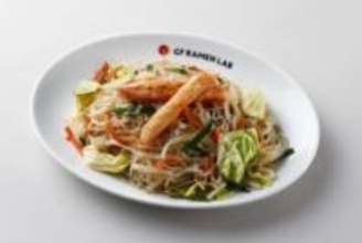 大阪・関西万博で人気！「グルテンフリー」焼ビーフン＆ラーメン 神戸、大阪で“再登場” 期間限定で