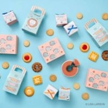 春の新作「リサ・ラーソン×KIHACHI」コラボの焼き菓子発売　今年は「スケッチいぬ」も登場