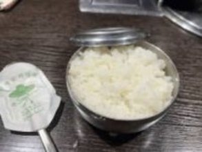 【韓国】銀色の食器を使うのはなぜ？　ルーツは「毒殺阻止」ってホント？　食文化の観点から識者が解説