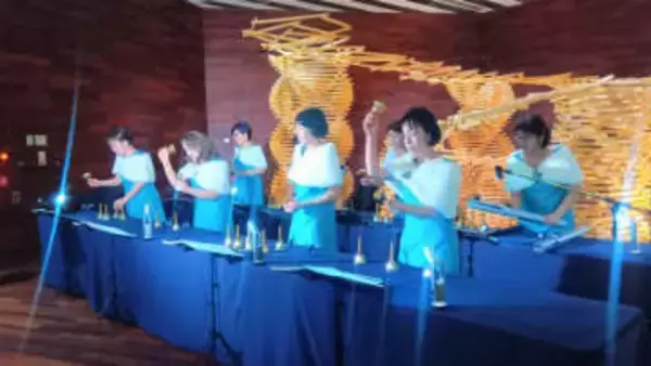 “ミュージックベル”のXmas…兵庫・西脇「ティンカーベル」、大阪富国生命ビルでコンサート