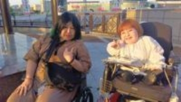 《JR福知山線脱線事故21年》車いすの女性シンガー、弾き語る「つながり」